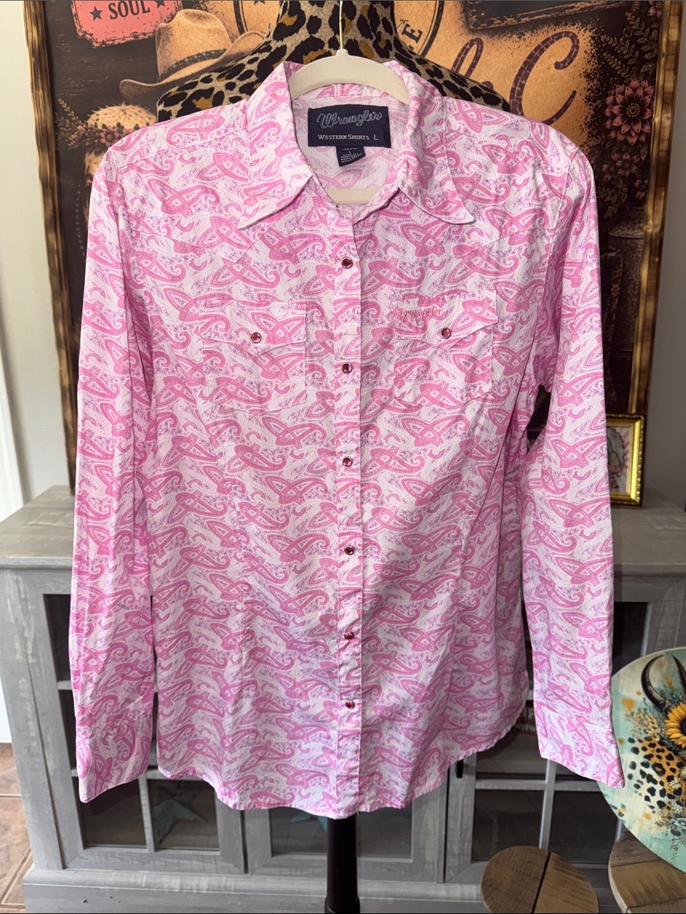 Wrangler Pink Paisley Western Button-Down Shirt Sz Lg